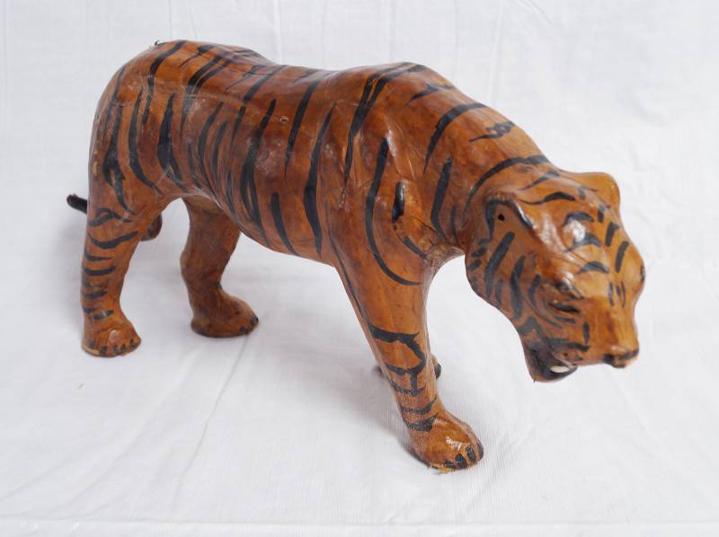 lot 9007 image: Vintage Tiger Sculpture - Leather Covered Tiger Figure - Great condition (wear on bottom of one foot) see photos