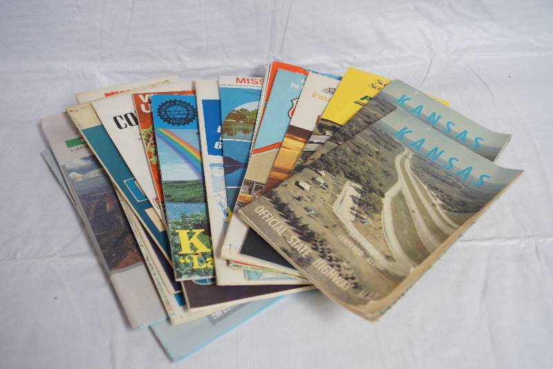 lot 9034 image: Vintage Maps from Various States - See pics