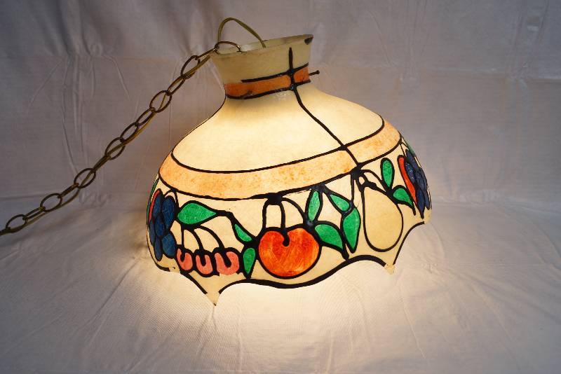 lot 9055 image: Vintage Hanging Fruit Lamp - See photos - works