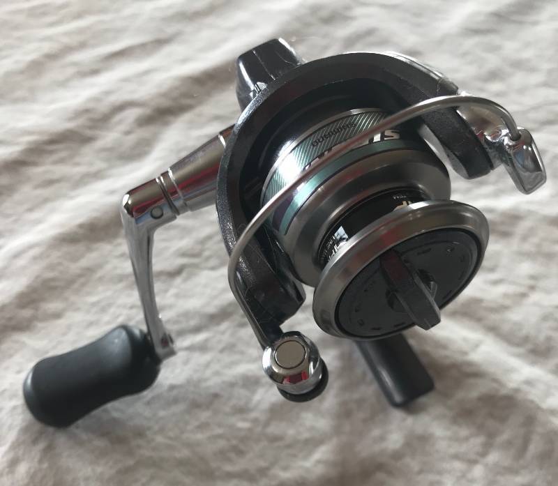 lot 3034 image: NEW Shimano Sienna 500FD Spinning Fishing Reel - LETS GO FISHING