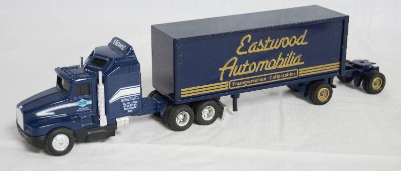 lot 4279 image: ERTL - Die Cast Replica Kenworth T600A Semi Truck Eastwood w Winross Trailer