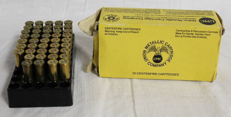 lot 9216 image: Package of Centerfire Cartridges 38 Special UMC in Box - 130 GRAIN METAL CASE - Approx 41