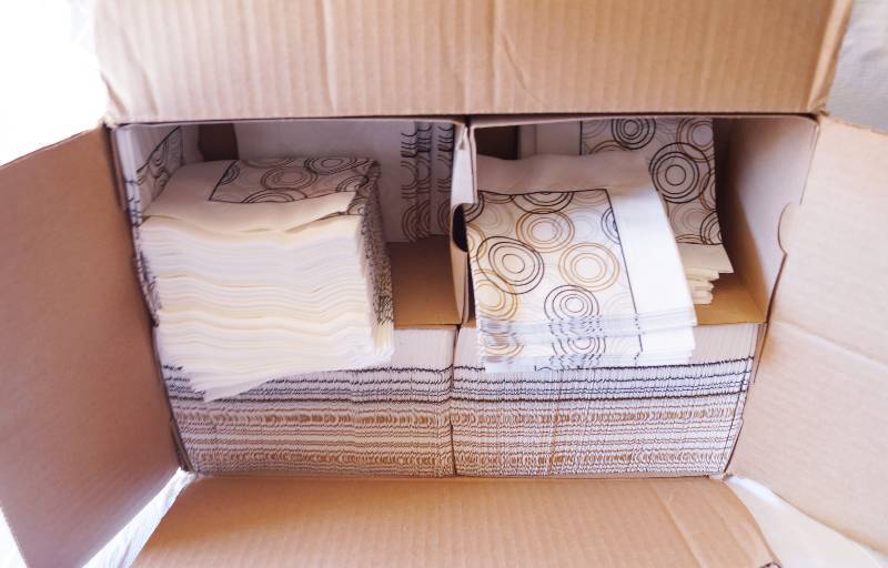 lot 4190 image: Box of Decorative White napkins with Colored Swirls