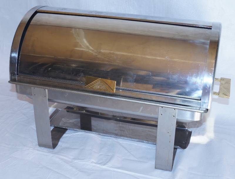 lot 4060 image: 21 Inch Full Size Stainless Steel Chafing Dish Set - Perfect for Keeping Food Warm
