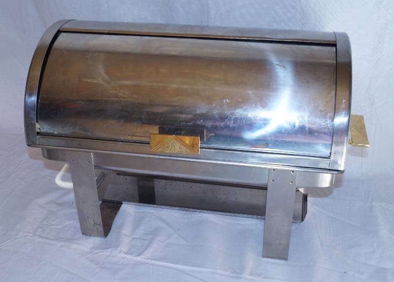 lot 4061 image: Buffet Style 21 Inch Full Size Stainless Steel Chafing Dish Set- Perfect for Keeping Food Warm