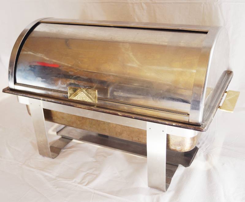lot 4062 image: 22 Inch Full Size Stainless Steel Chafing Dish Set- Perfect for Keeping Food Warm Very Nice