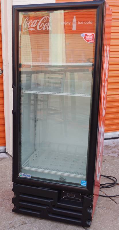 lot 4075 image: Imbera Refrigerated Cooler - 63 Inch Model No. VR12 - What a Find WORKS