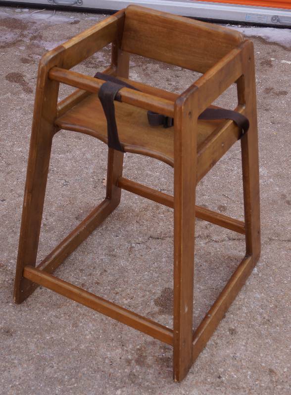 lot 4078 image: 28 Inch Wooden High Chair- Safety Straps Included on High Chair Very Nice