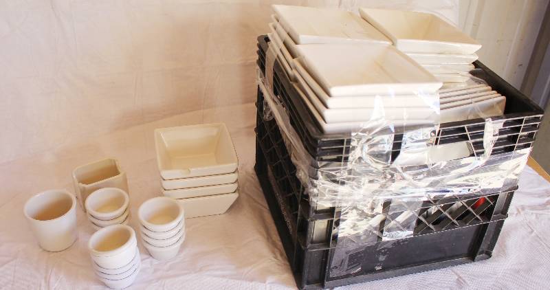 lot 4007 image: Lot of Restaurant Plates, Quality Dishes see photos - Nice, Heavy Pieces