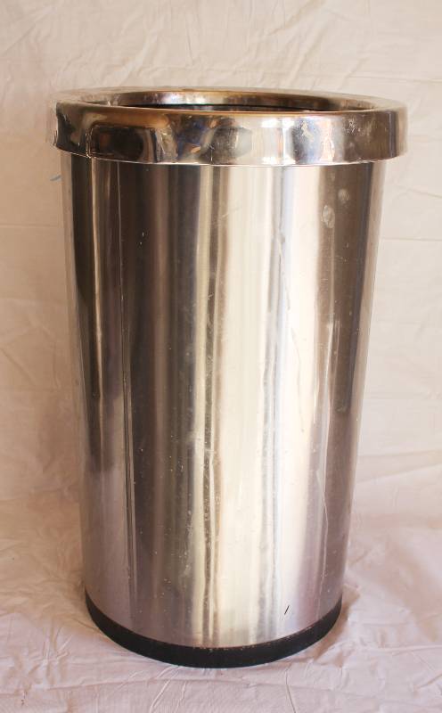 lot 4013 image: Chrome 2 Foot Tall Trash Can