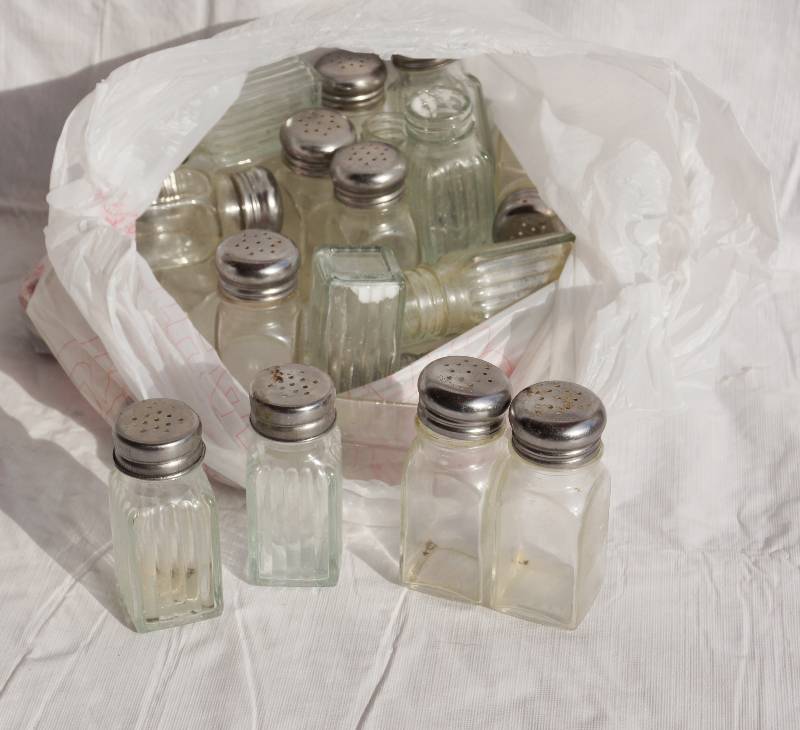 lot 4095 image: Assortment of Clear Salt and Pepper Shakers with Silver Tops- Great Deal