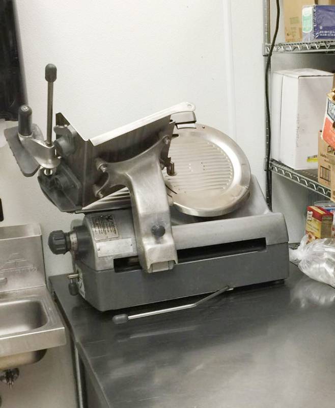 lot 4161 image: Hobart Corporation Commercial Meat Slicer- WORKS GREAT