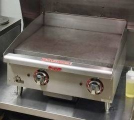 lot 4039 image: Electric Commercial Restaurant Grill - Star Max - Two Temperature Zones - w drippings tray -WORKS