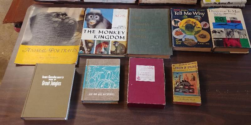 lot 255 image: Animal Book Lot