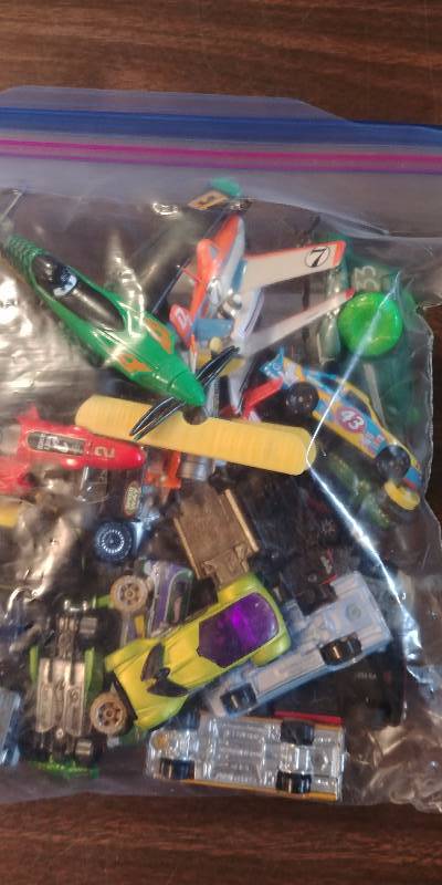 lot 273 image: Die-cast Toy Lot