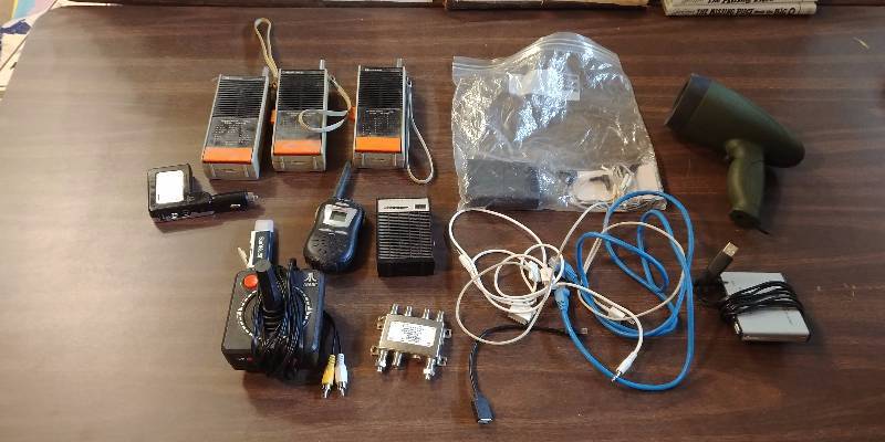 lot 302 image: Electronics Lot (Walkie Talkies, Atari, Bloodfinder, iPods, more...)