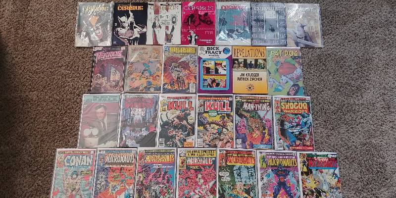 lot 1096 image: Huge Vintage 1970s. 1980s Comic Book Lot