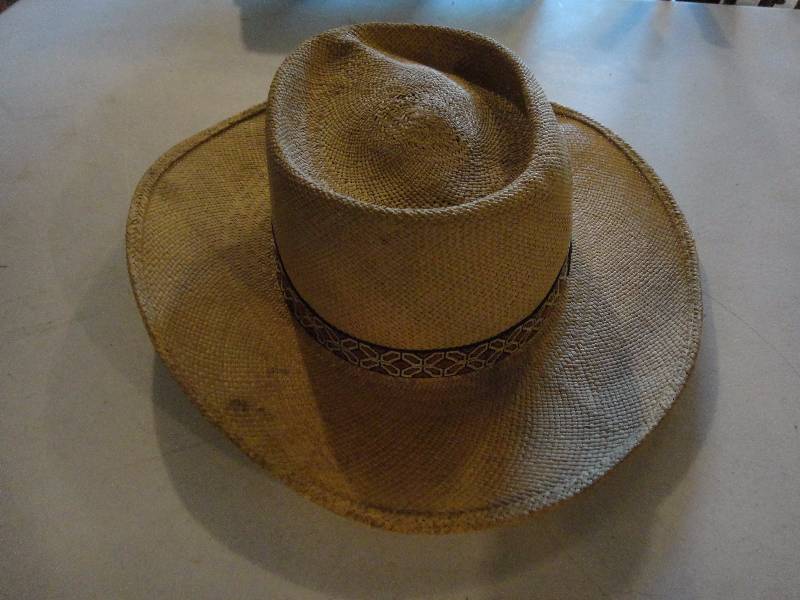 lot 1057 image: Vintage Wichita Hat Works Woven Hat