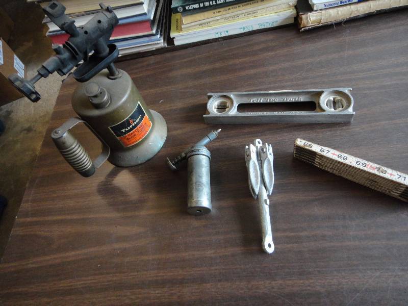 lot 133 image: Vintage and Antique Tool Lot