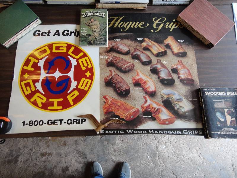 lot 178 image: Vintage Firearms Poster Lot