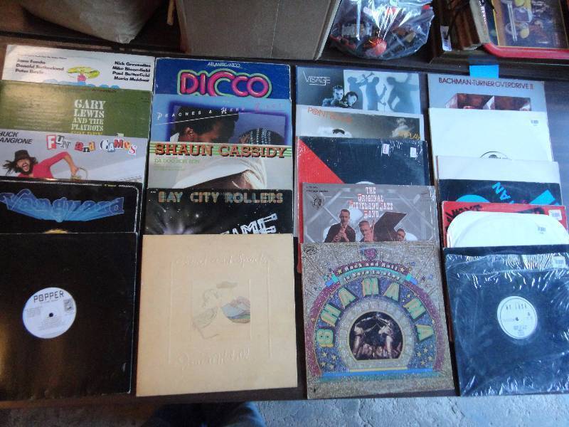 lot 1884 image: VINTAGE RECORD ALBUM LOT Disco, Bay City Rollers, BTO, MORE