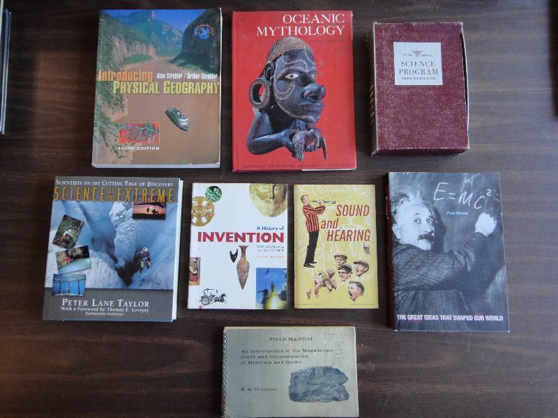 lot 2189 image: Science Book Lot Vintage books, Field Manual in Geology, Inventions, MORE