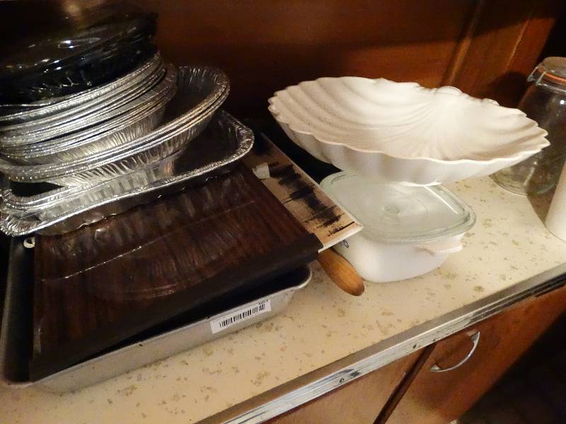 lot 663 image: Foil pans glass jars misc