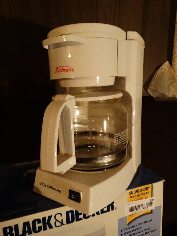 lot 685 image: Sunbeam coffee maker