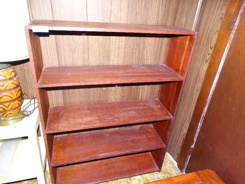 lot 703 image: Wood bookshelf
