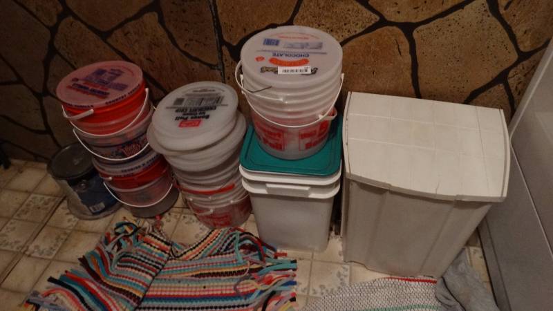 lot 580 image: Lot of various buckets misc.