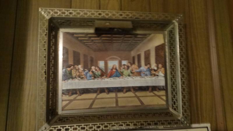 lot 630 image: Framed vintage Last Supper wall art