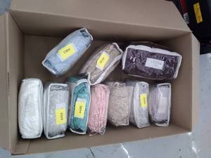 lot 36493 image: Miscellaneous Lot Of Queen Sheets, 9 Pack And 1 Lightweight Queen Blanket