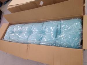 lot 36500 image: Pallet Of Tufted Headboard Pillows, 5 Pack
