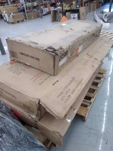 lot 36501 image: Pallet Of Miscellaneous Items