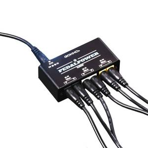 lot 41886 image: GOKKO Mini Pedal Power Supply with 6 Outputs (GK-37)