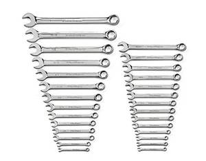 lot 42783 image: GEARWRENCH 28 Pc. 6 Pt. Combination Wrench Set, SAEMetric - 81923, Chrome