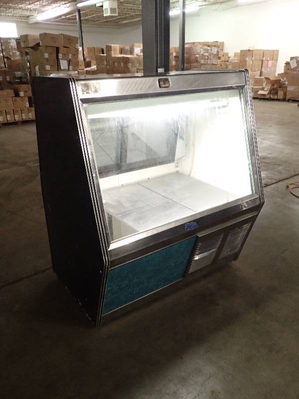 lot 55 image: Rerigerated Disaply Case