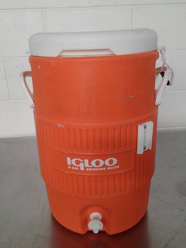 lot 79 image: 5 Gallon Igloo Water Cooler