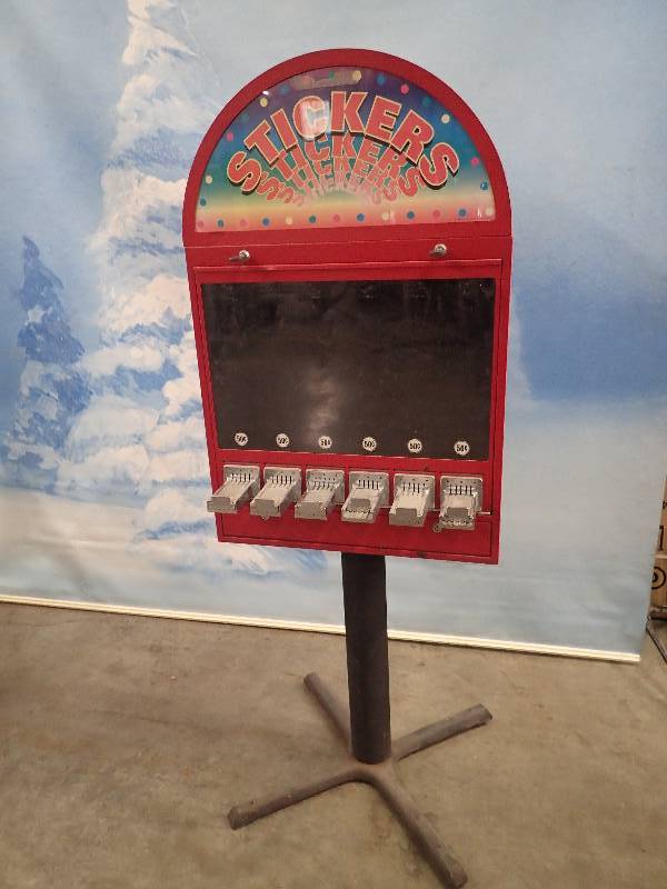 lot 20 image: 6 Stack Sticker Machine w Stand