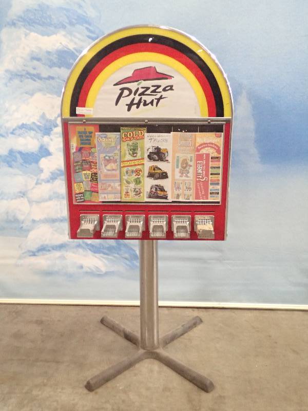 lot 30 image: 6 Stack Sticker Machine w Stand