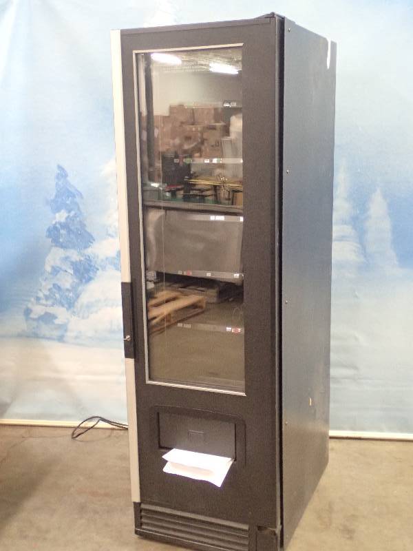 lot 31 image: USI Refrigerated 4 Wide Snack Machine Add On