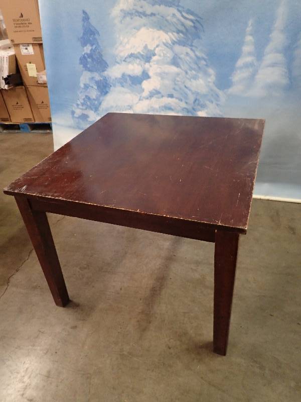 lot 114 image: Hard Wood Dining Table