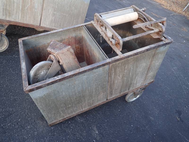 lot 119 image: Antique Washing Station on Large Casters