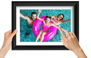 lot 440126 image: Skyoyo Large Digital Picture Frame with Bevel and White Picture Border