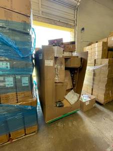 lot 99998 image: Mystery Pallet, Includes damaged products, returns, and items that did not sell at auction or were not picked up SOLD AS IS NO RETURNS