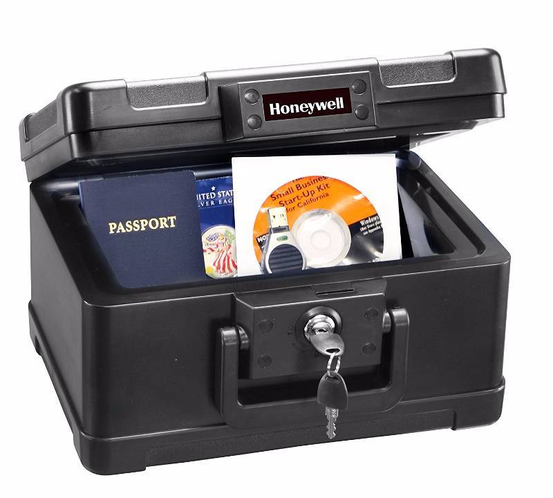 lot 3314 image: Honeywell 30 Minute Fire Safe Box Chest with Carry Handle, Small, 1101