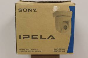 lot 2 image: SONY IPELA SNC-RZ50N NETWORK CAMERA NEW