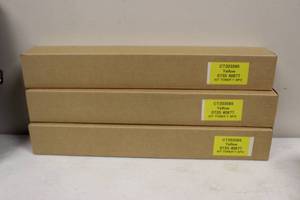 lot 31 image: LOT OF 3 YELLOW CT203585 KIT TONER