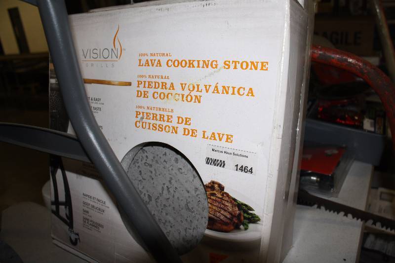 lot 1464 image: Lava Cooking Stone