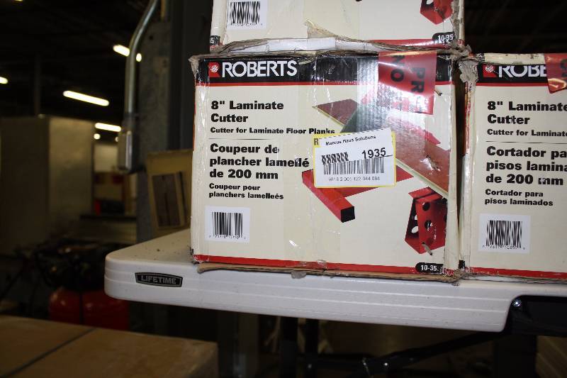 lot 1935 image: Roberts 8 inch Laminate Cutter